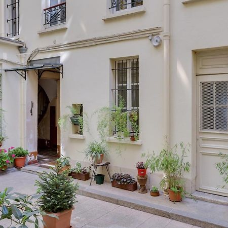 Charmant Studio Au Coeur De Paris Pour 2 Personnes By Weekome Exterior foto
